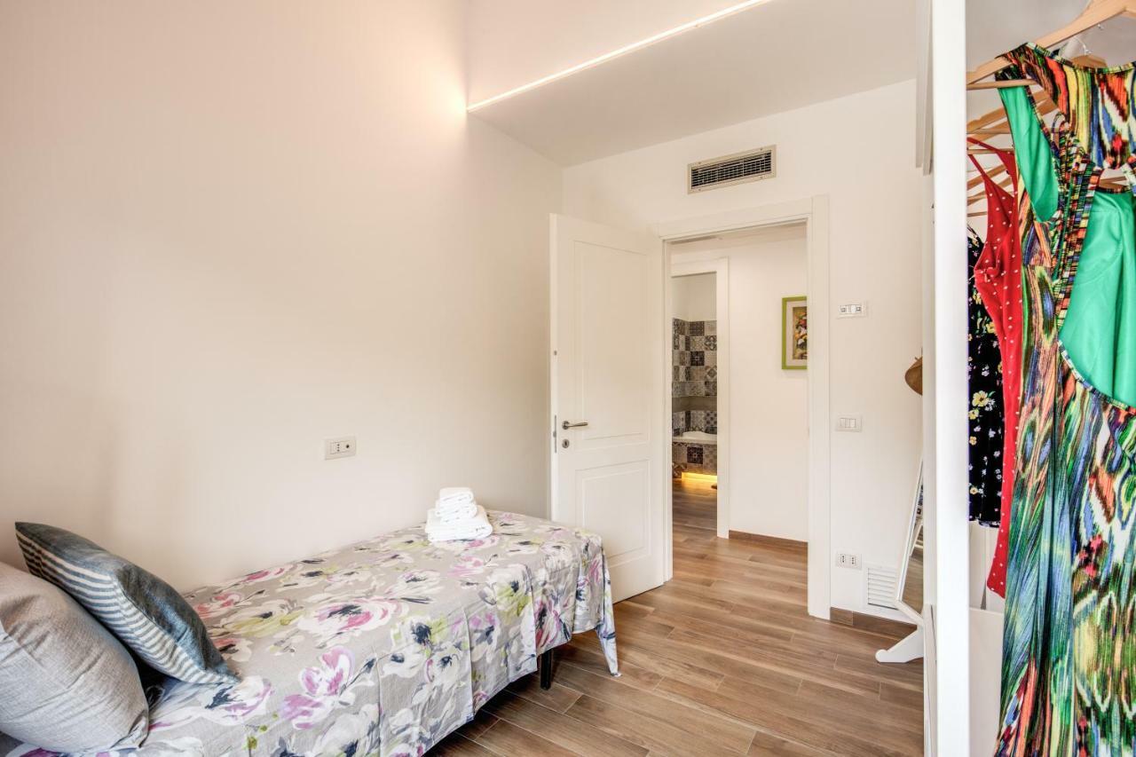 Ferienwohnung Chez Carme' Sorrent Exterior foto